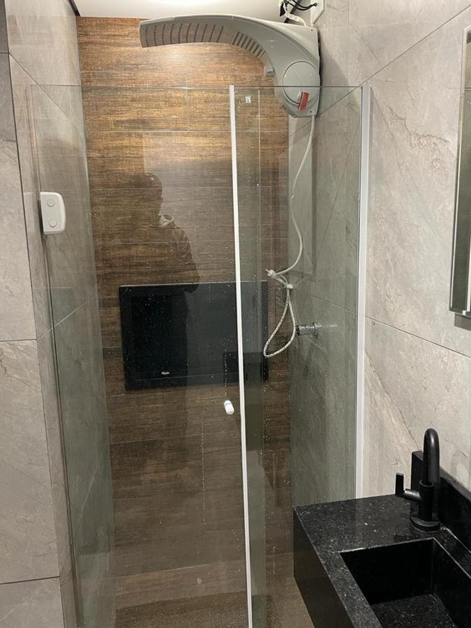 Apartamento para pessoas de família ou a negócio, Ap Lindo aconchegante no Brás próximo igreja Mundial,mercado municipal, 25 de março, templo Salomão, metro Dom Pedro ll, bancos, mercado e etc São Paulo Extérieur photo