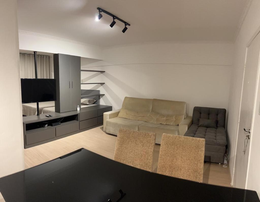 Apartamento para pessoas de família ou a negócio, Ap Lindo aconchegante no Brás próximo igreja Mundial,mercado municipal, 25 de março, templo Salomão, metro Dom Pedro ll, bancos, mercado e etc São Paulo Extérieur photo