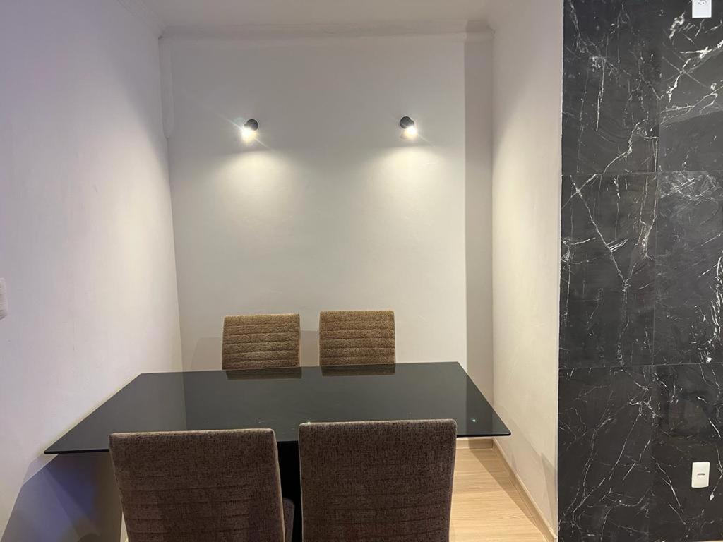 Apartamento para pessoas de família ou a negócio, Ap Lindo aconchegante no Brás próximo igreja Mundial,mercado municipal, 25 de março, templo Salomão, metro Dom Pedro ll, bancos, mercado e etc São Paulo Extérieur photo